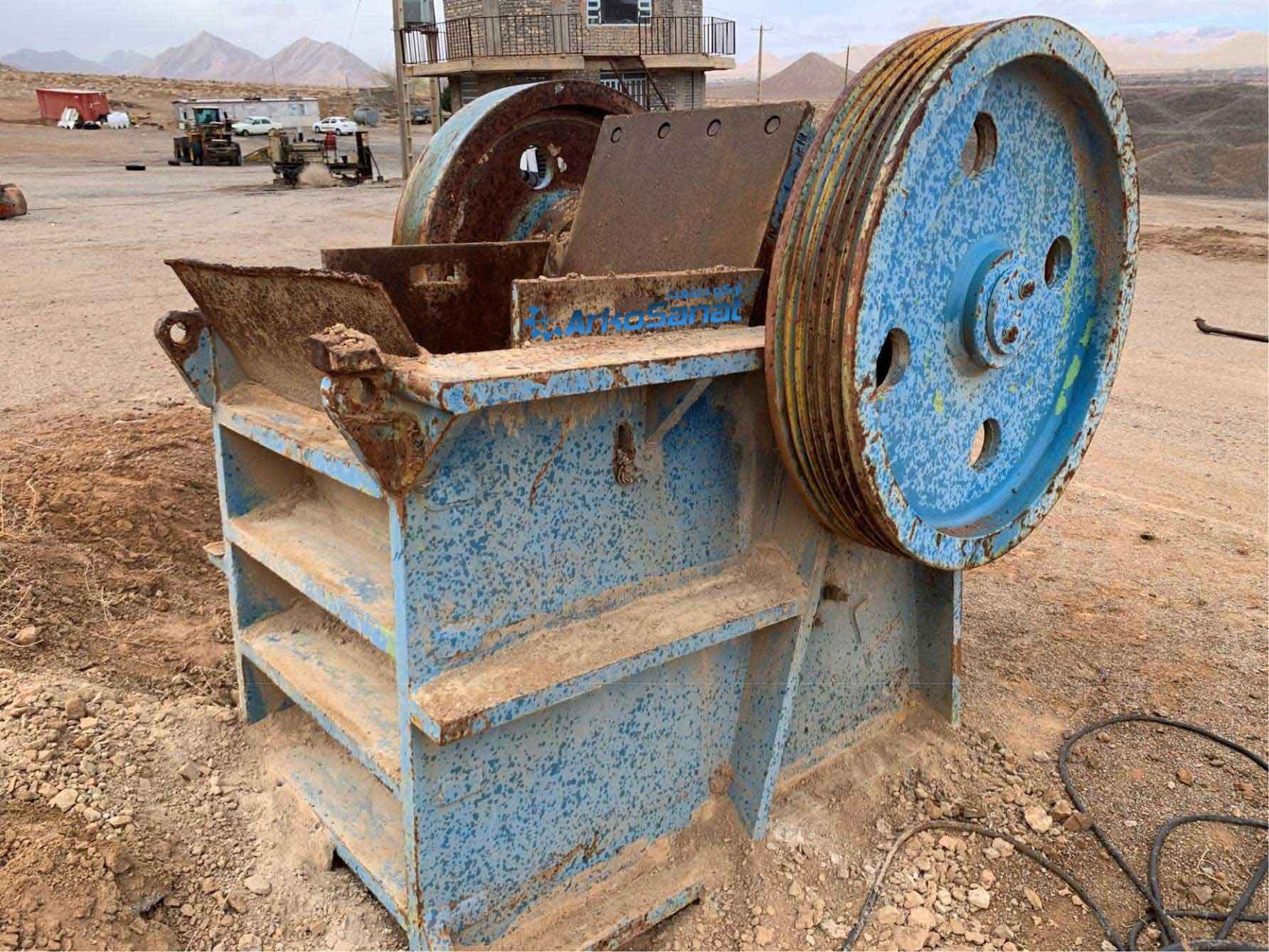 خرید سنگ شکن فکی